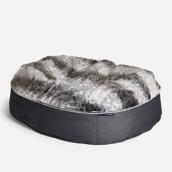 (XXL) Premium Indoor/Outdoor Dog Bed (Wild Animal)